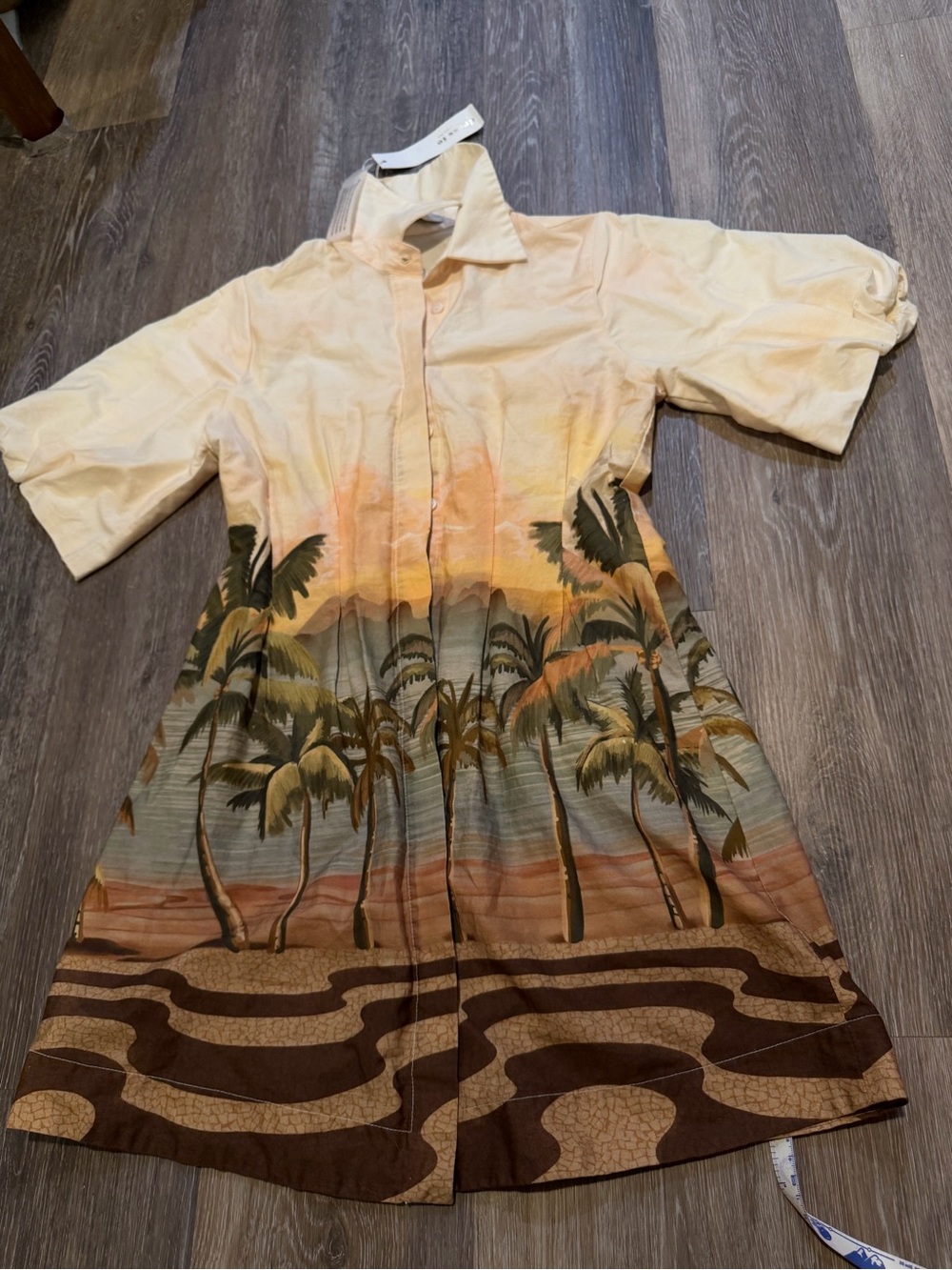 New from local boutique -Tropical Palm Print Short-Sleeve Dress - so cute! NWT